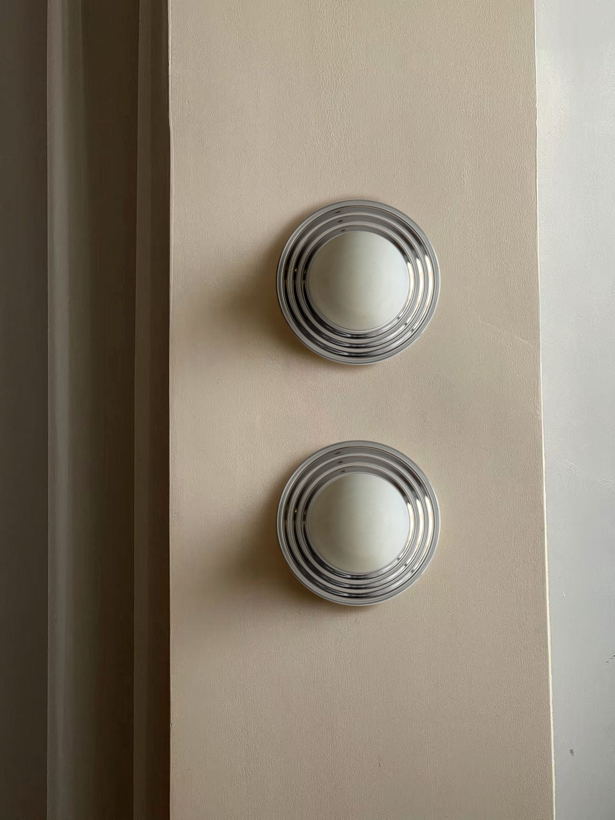 Ripple Wall Lamp