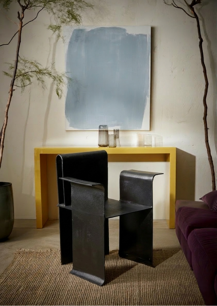 Arcwell Chair