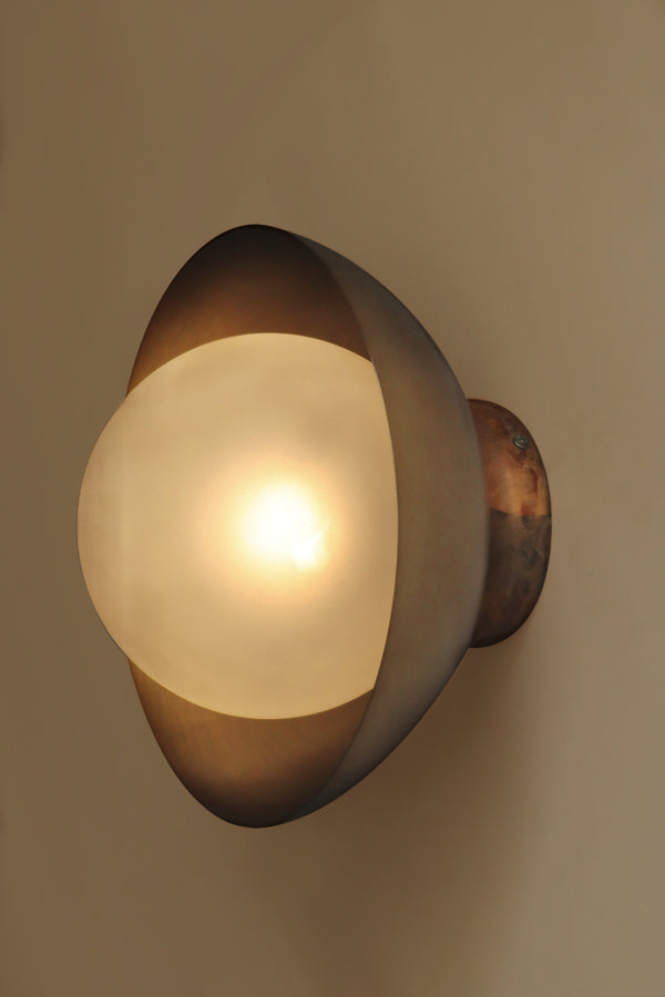Eclipse Wall Lamp