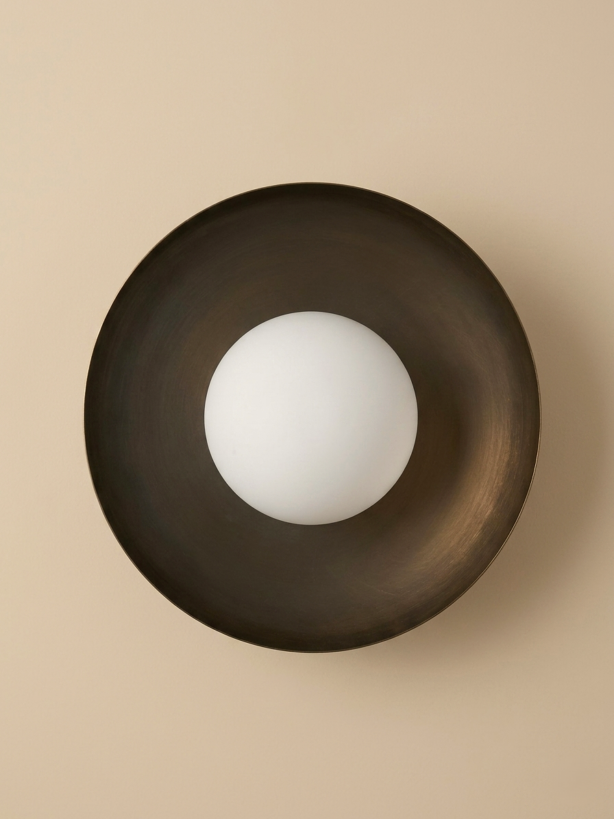 Eclipse Wall Lamp
