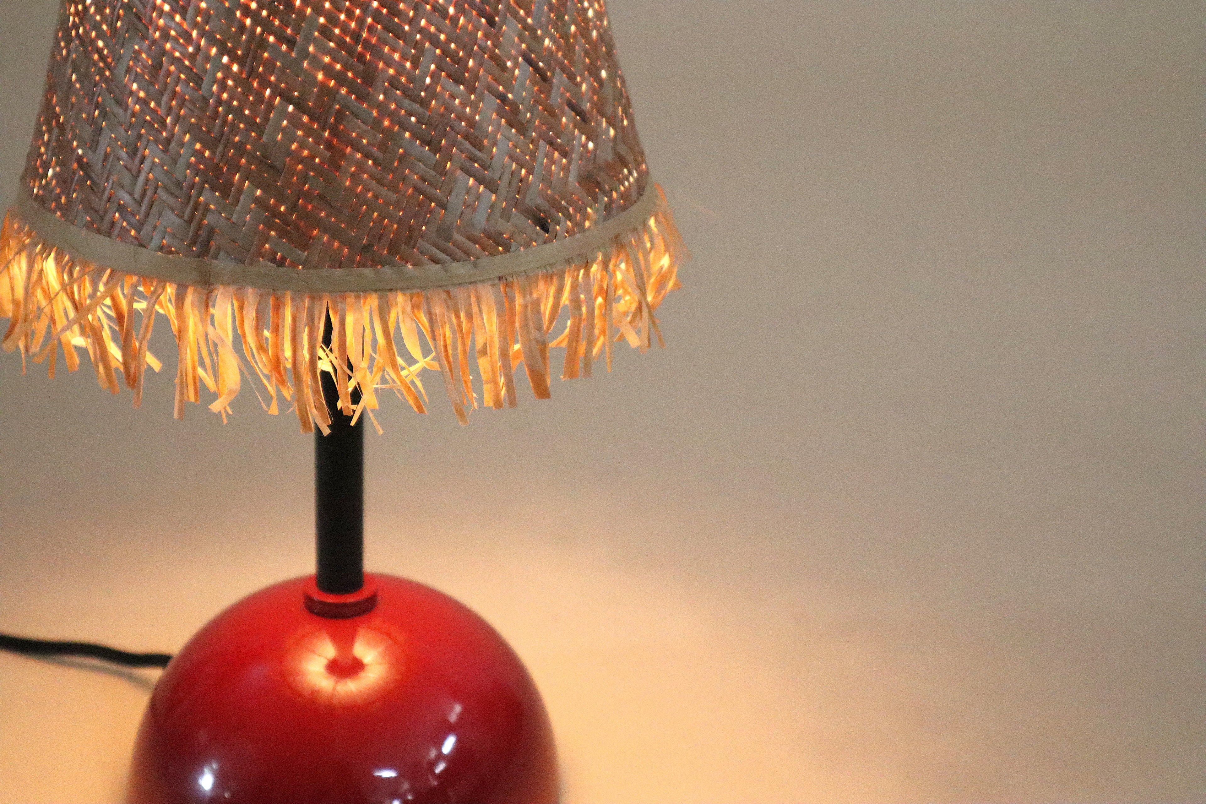 Pomelo Table Lamp